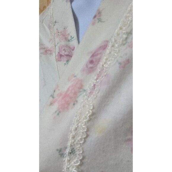 Vintage Floral Kimono Robe With Lace Sleeves Lucie Ann II  Made in USA No belt - Picture 4 of 7